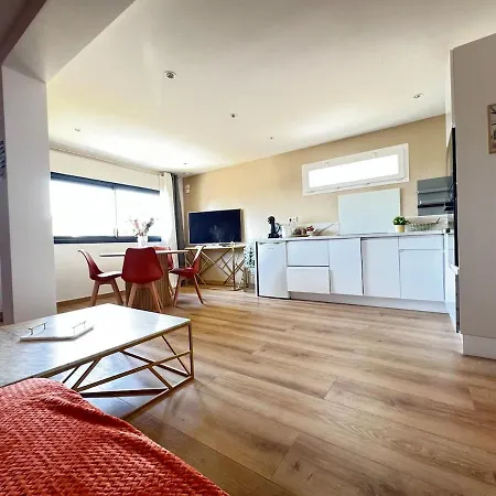 Διαμέρισμα Maison Chanteranne Avec Parking Gratuit